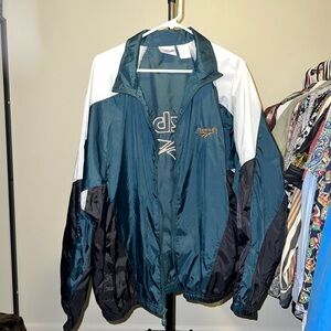 Reebok jacket wind breaker size Large